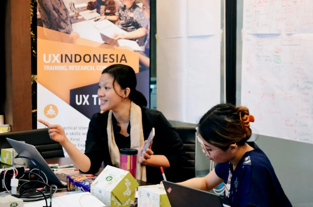 Transformasi Digital B2B di Indonesia: Mengapa Portal Klien Kustom Jadi Kunci Sukses Anda?
